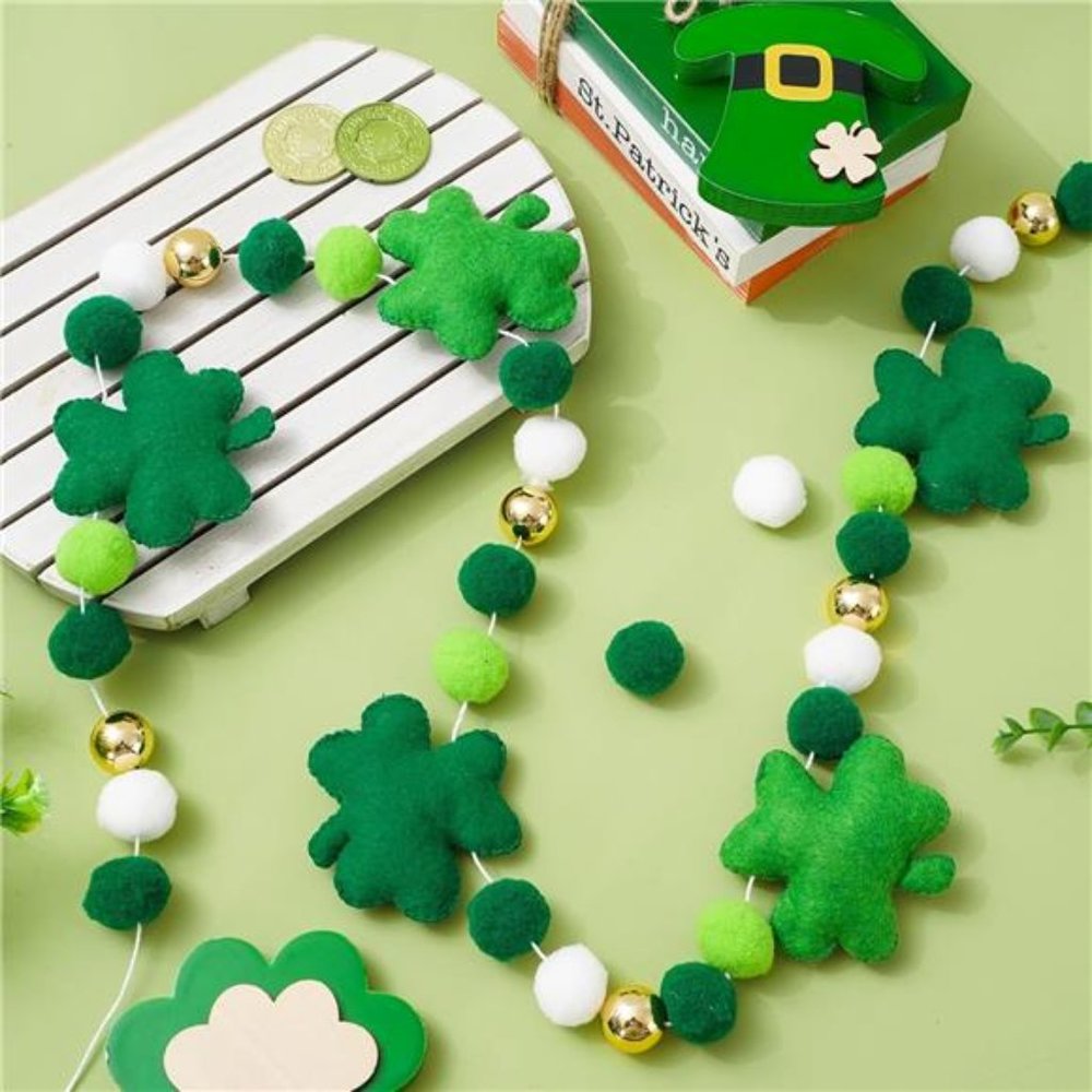 8.2Ft St. Patrick's Day Felt Ball Garland 3D Lucky Shamrock with Gold - Picture 3 of 8